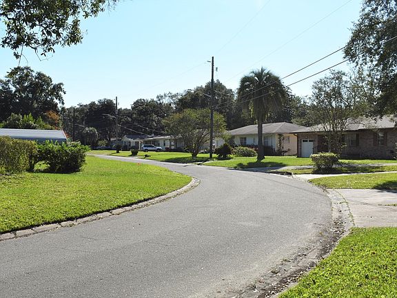 3rd image of 6310 Mercado Dr