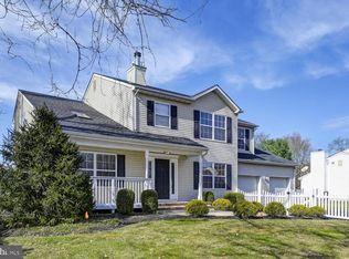 28 Sycamore Pl, Princeton, NJ 08540
