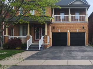 3 Mountland Rd, Brampton, ON L6P 1Z9