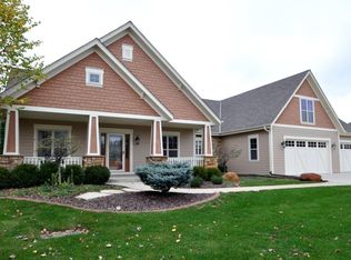 2954 Nostalgic Dr, Hubertus, WI 53033