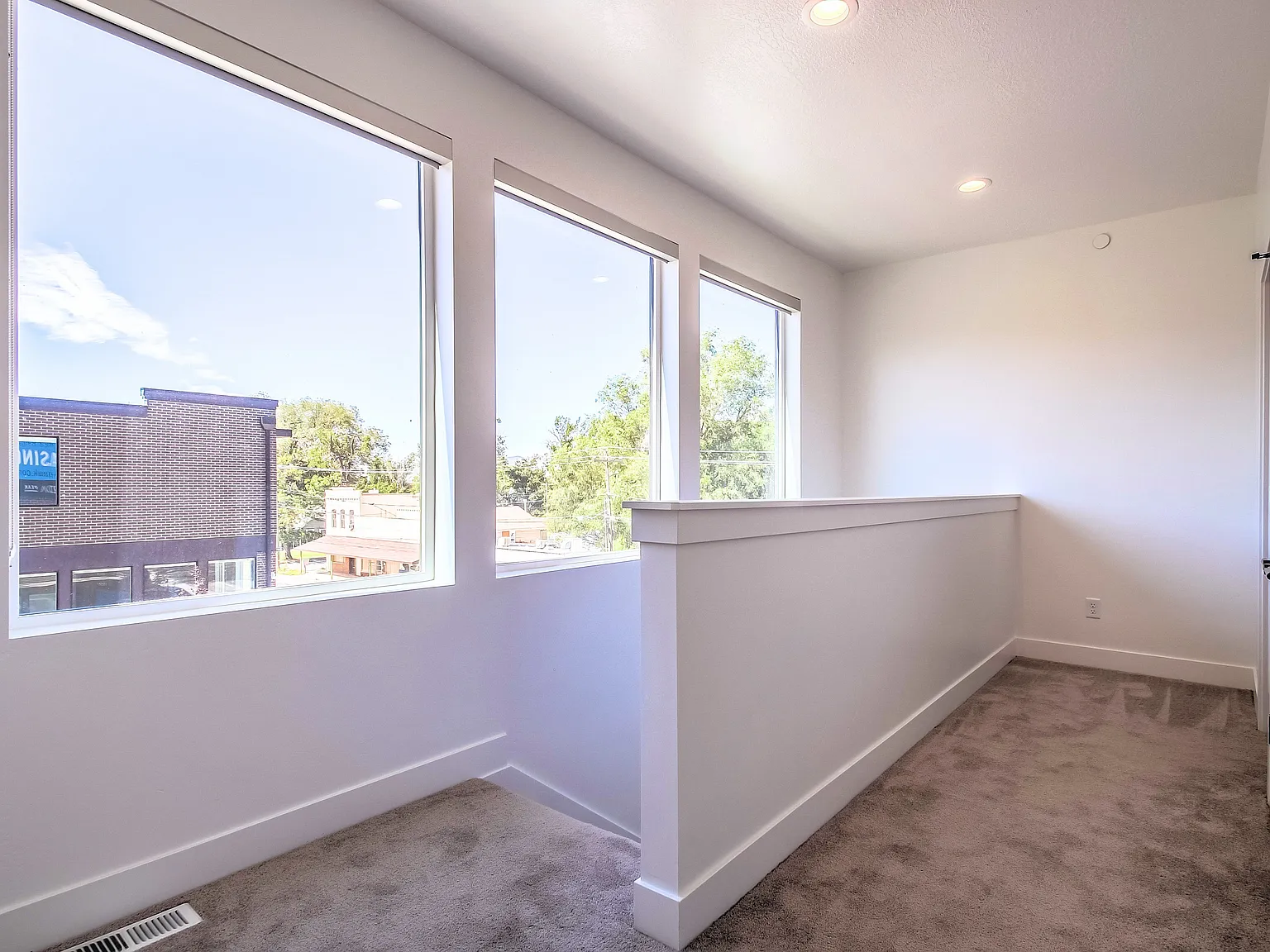 Peak Draper Townhomes — Photo 3
