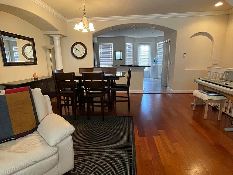 1733 Prospect Ave — Photo 7
