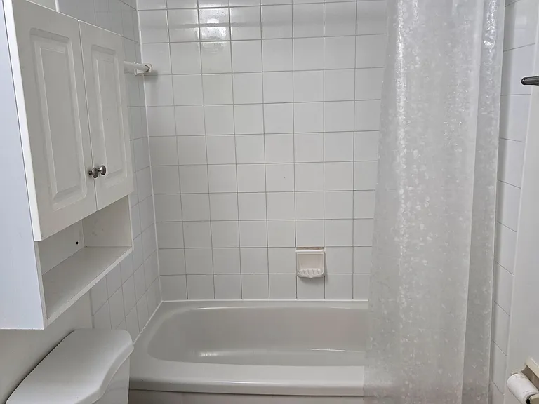 15 Wellington St #124-14 — Photo 11
