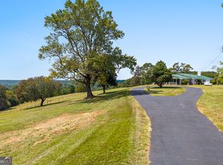 530 Fincher Dr, Commerce, GA 30529