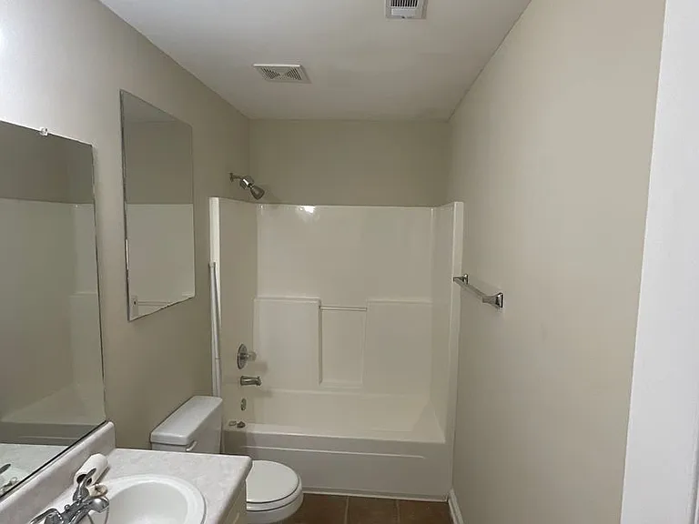413 Northrop Pl — Photo 15