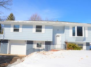 541 111th Ave NW, Coon Rapids, MN 55448