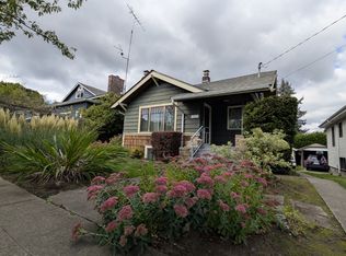 830 NE 55th St #6, Seattle, WA 98105