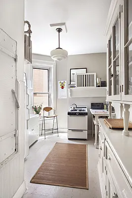 Sold by Stribling | media 15