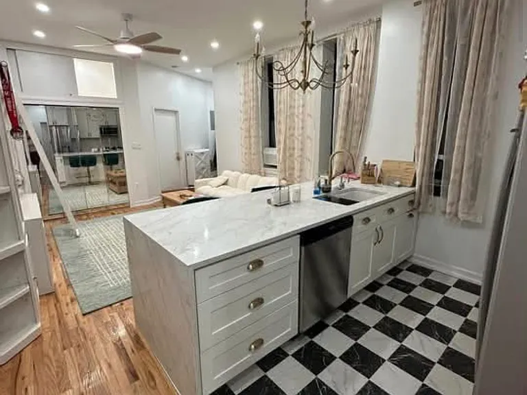 57 State St #4 — Photo 9
