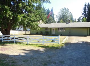 3219 Lewis River Rd, Woodland, WA 98674