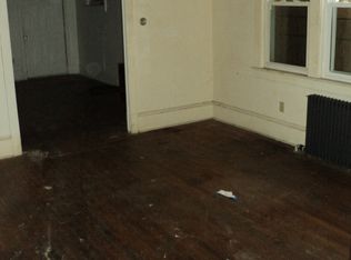864 Stuyvesant Ave, Trenton, NJ