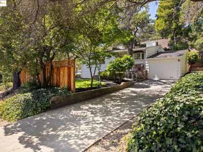 5808 Moraga Ave, Oakland, CA, 94611