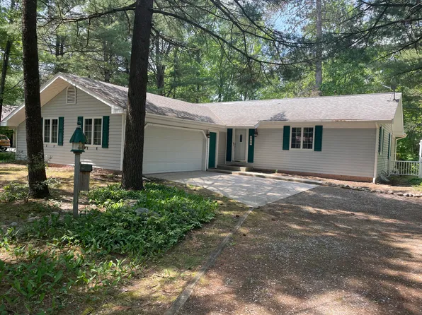 200 Rainbow Dr, Roscommon, MI 48653