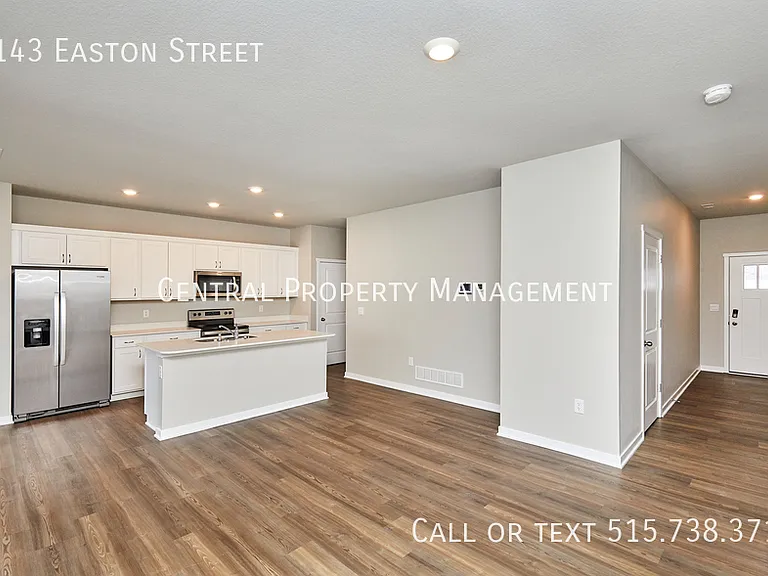 4143 Easton St — Photo 4