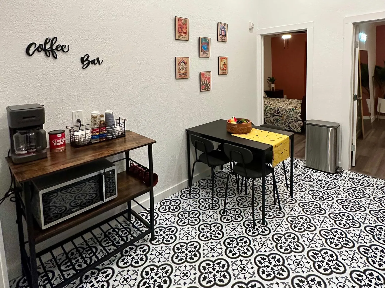2 bed, 725 sqft, $1,149 — Photo 3