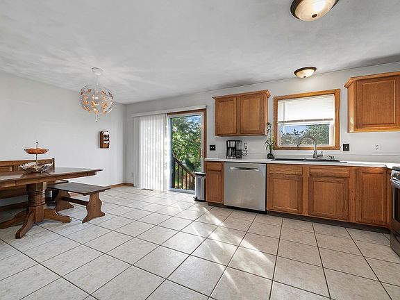 5th image of 8608 Scott Ln