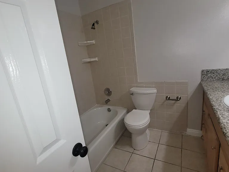 9109 Clearlake Way — Photo 17