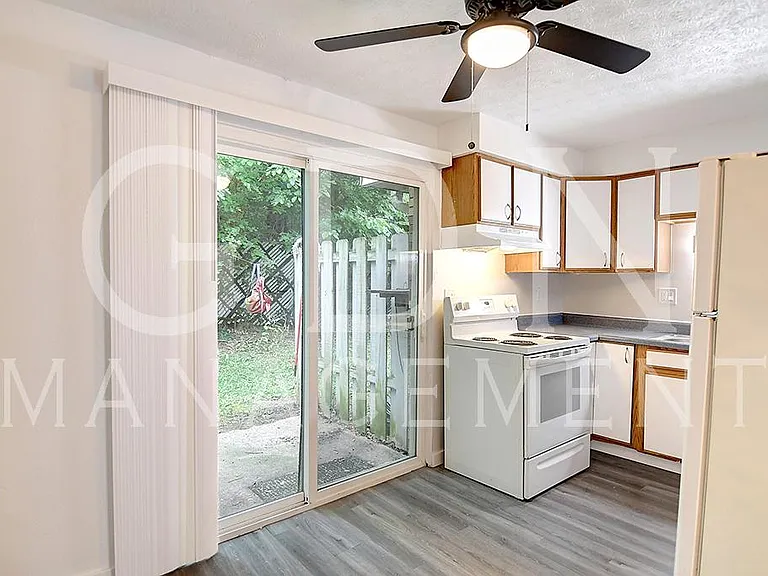 ORVILLE APARTMENTS — Photo 44