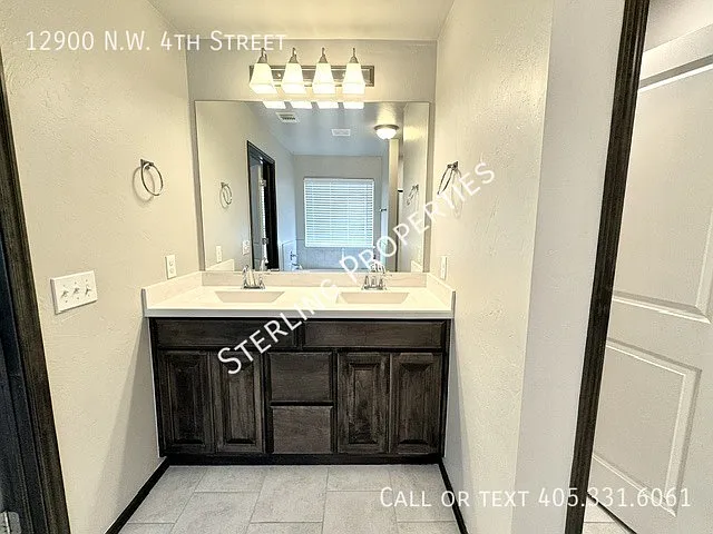 12900 NW 4th St — Photo 24