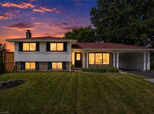 299 Dale Cres, Waterloo, ON N2J 3Y4