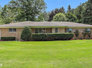 185 Montmorency Rd, Rochester Hills, MI 48307