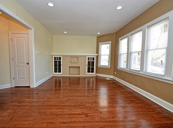 2nd image of 7038 S Campbell Ave