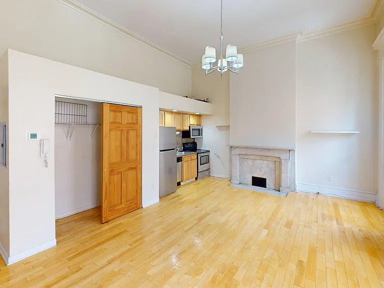1814 Spruce St #2F — Photo 2