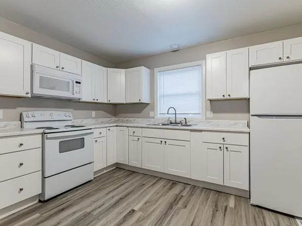 1603 Kings Way APT B, Champaign, IL 61821