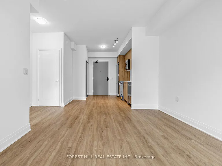 700 Sheppard Ave W #403 — Photo 18