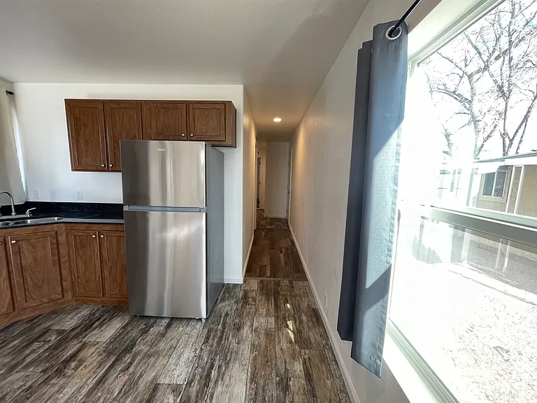 400 Tolas Pl — Photo 10