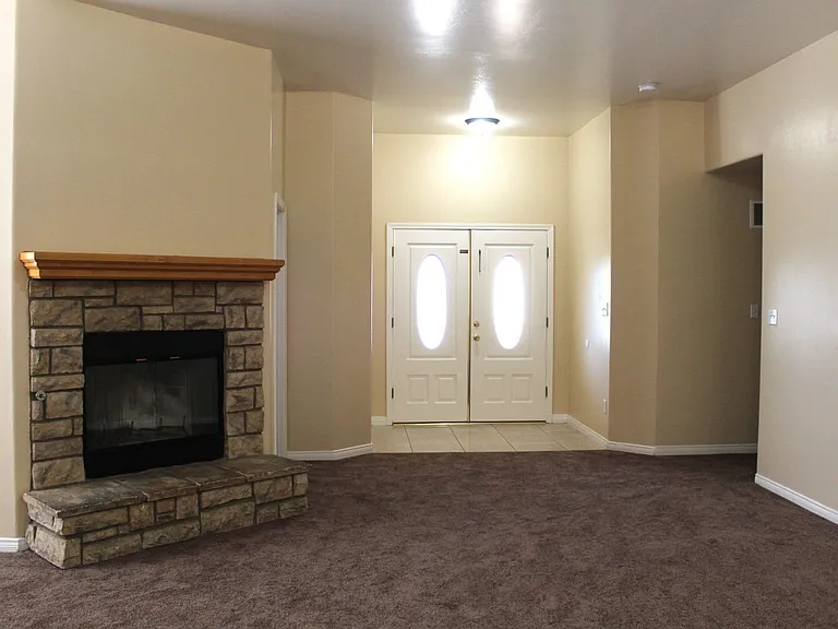 3010 Giovanetti Ave — Photo 2