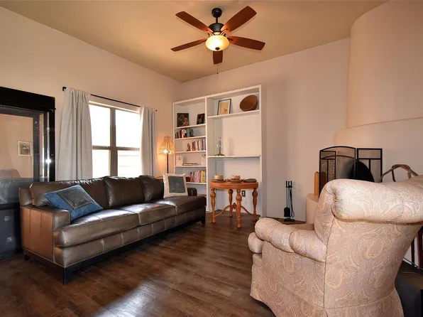 1558 Calle Angelina, Santa Fe, NM 87507
