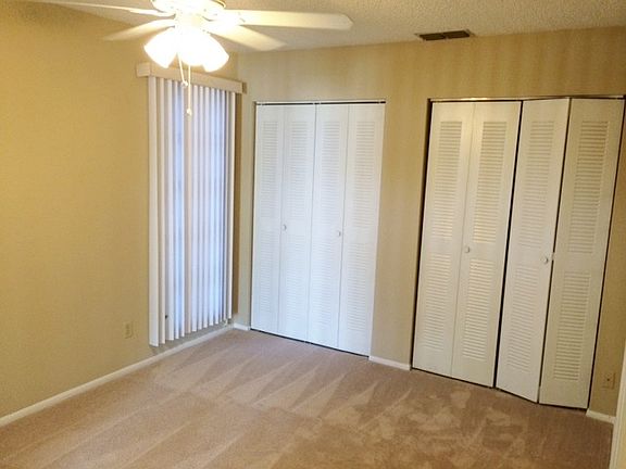 5th image of 5703 Foxlake Dr
