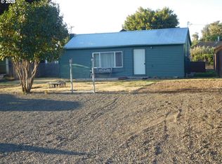 315 W Washington St, Athena, OR 97813
