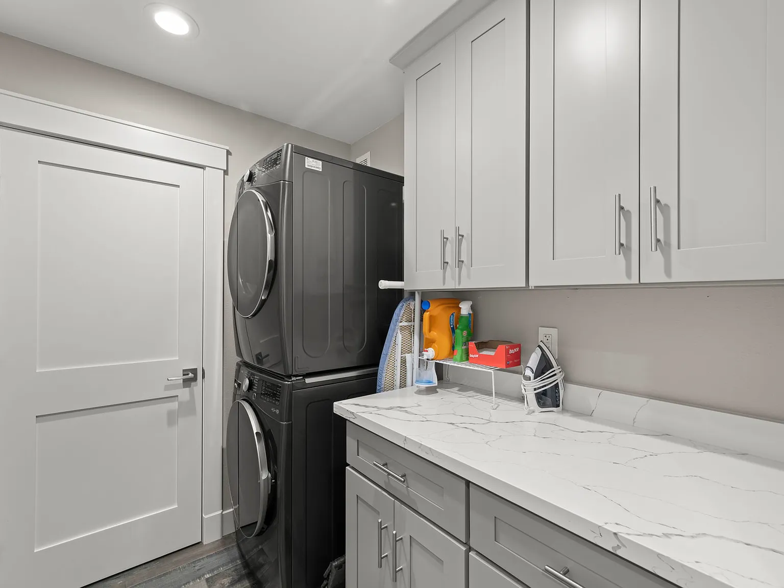 2 bed, $3,250 — Photo 3