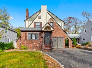 65 Hammell Pl, Maywood, NJ 07607