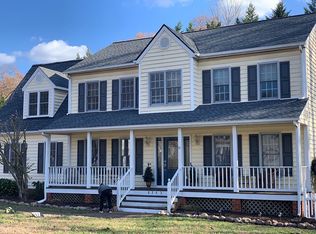 8243 Lucille Rd, Mechanicsville, VA 23111
