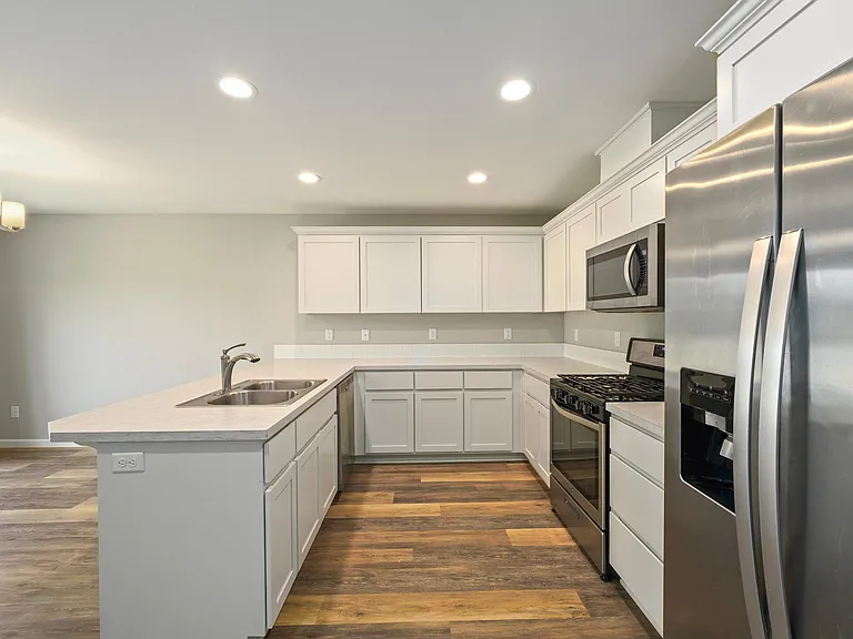 877 SE Anchor Ave #A — Photo 8