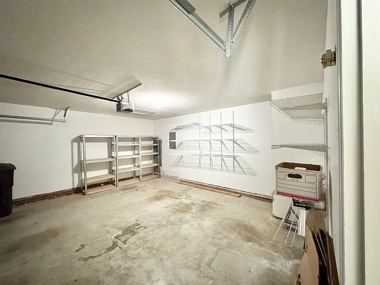 3529 Bent Trace Dr — Photo 10