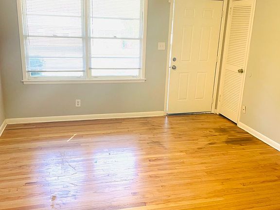 2nd image of 3234 Asbury Ln