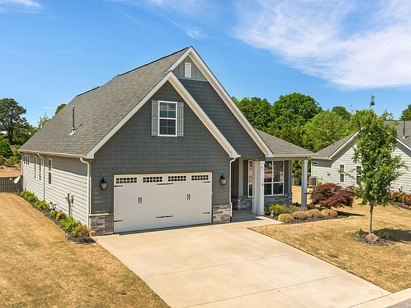 2nd image of 9 Havercroft Ln