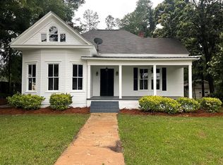 145 Troy St, Brundidge, AL 36010