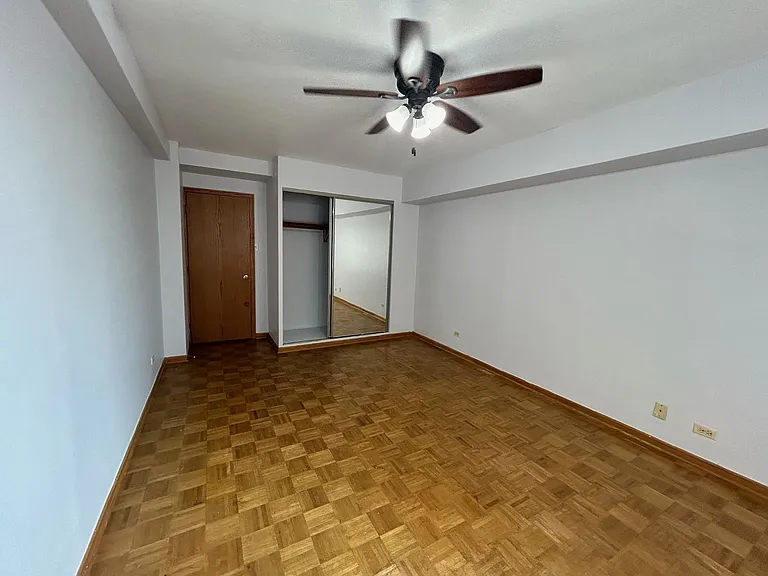 4180 Marine Terrace Apartments — Photo 200
