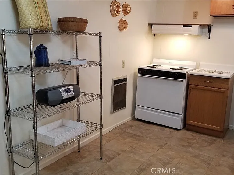 21455 Delta Way #2 — Photo 20