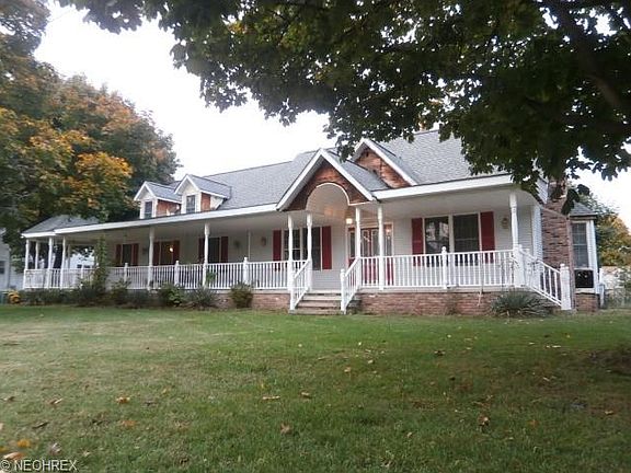 2nd image of 7729 Manor Dr