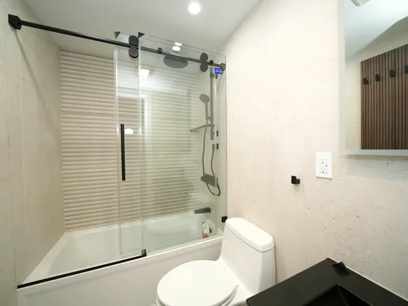 188 West 9th Street image 12 of 16