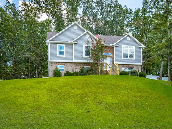 529 Hidden Oaks Dr, Flintstone, GA 30725