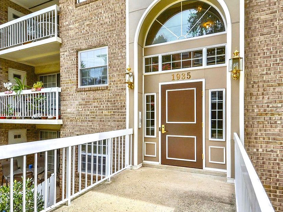 1st image of 1935 Wilson Ln APT 101