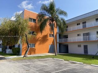 11307 SW 200th St APT 305B, Miami, FL 33157