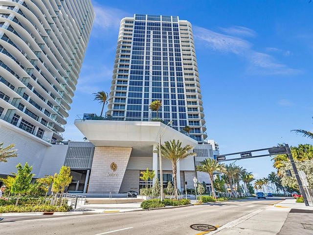 1st image of 151 N Seabreeze Blvd #1902